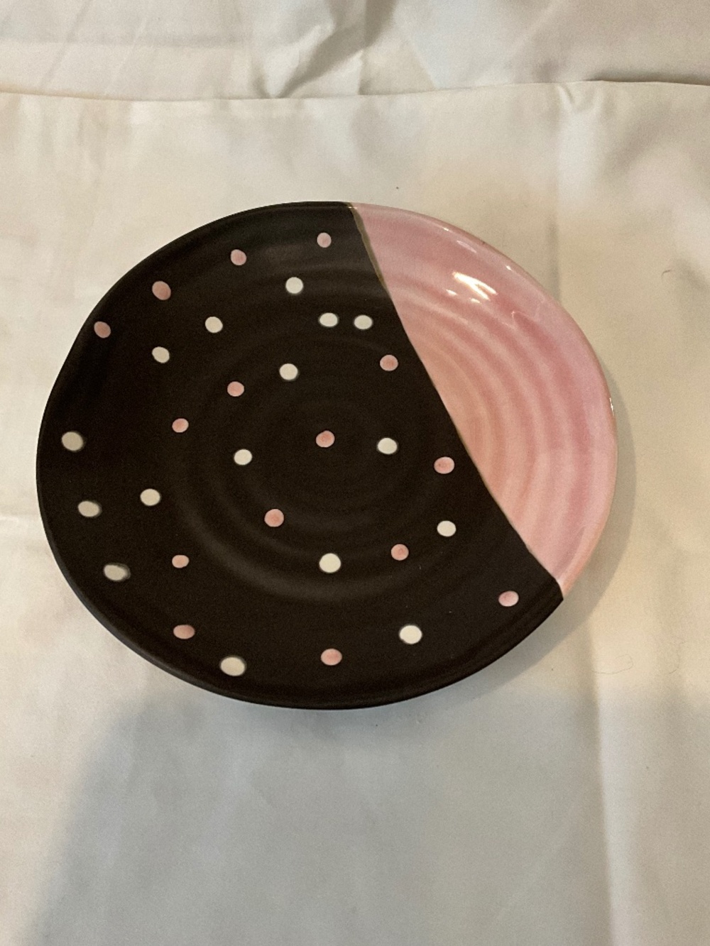 Gourmet Expressions Pretty In Pink Dot Desert Plate